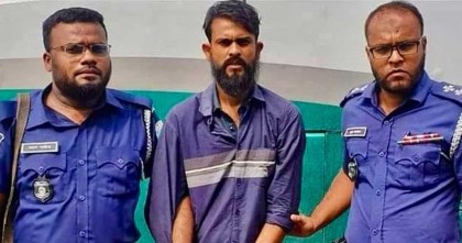 পাবনায় প্রতিমা ভাঙচুরের অভিযোগে যুবলীগ কর্মী গ্রেফতার