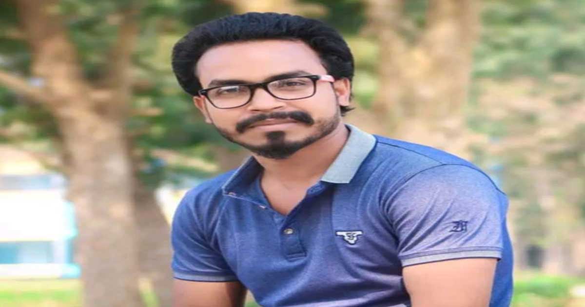 দুটি প্রতিষ্ঠান থেকে সরকারি বেতন নেন উপজেলা পরিষদের পিয়ন