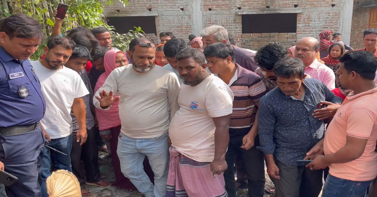পাবনায় যুবলীগ কর্মীকে গুলি ও কুপিয়ে হত্যা