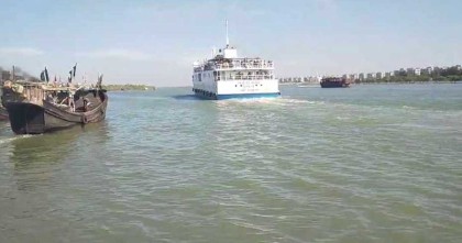 কক্সবাজার থেকে ৬৫৩ পর্যটক নিয়ে সেন্ট মার্টিনের উদ্দেশ্যে ছাড়ল জাহাজ