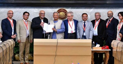 গত ১৫ বছরে ১৬ বিলিয়ন ডলার পাচার হয়েছে : শ্বেতপত্র কমিটি