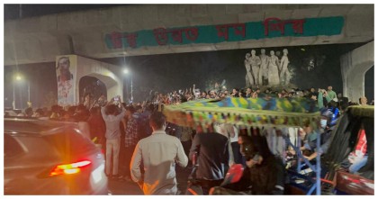 ঢাকা-নয়া দিল্লির মধ্যে কূটনৈতিক টানাপোড়েন; ভারত বিরোধী বিক্ষোভে উত্তাল বাংলাদেশ