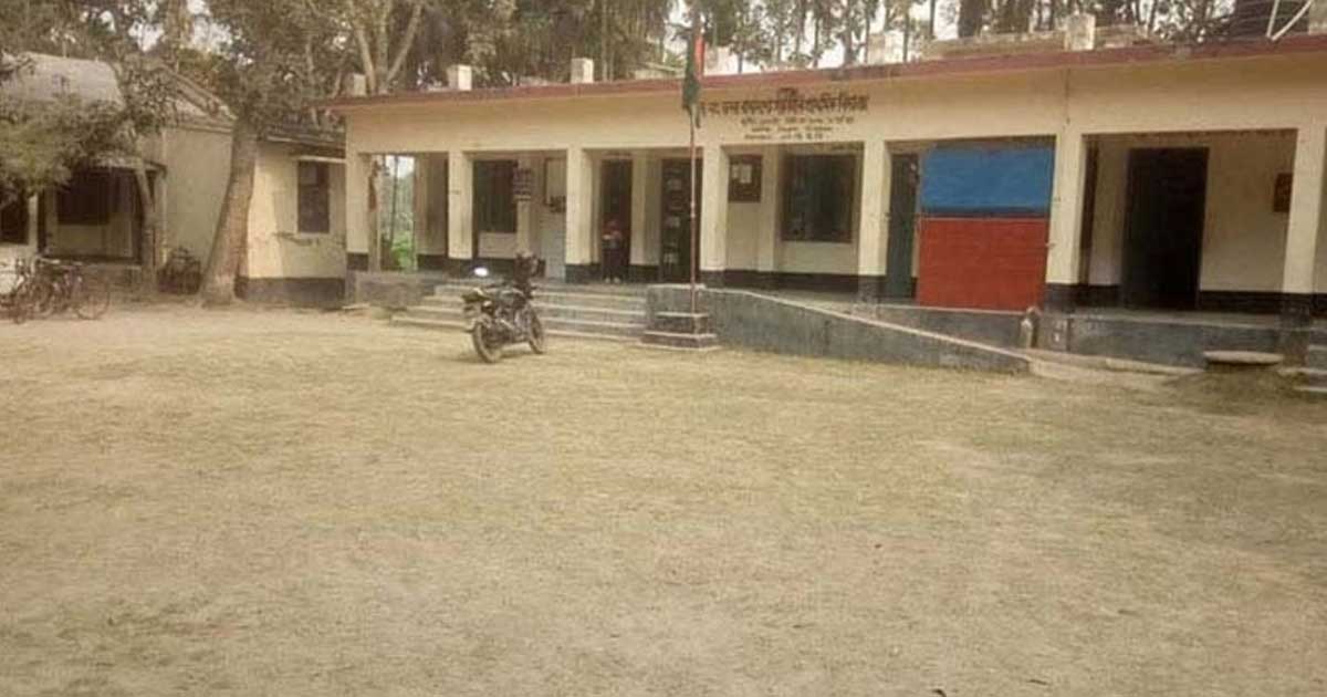 শায়েস্তাগঞ্জে ১২ বিদ্যালয় প্রধান শিক্ষক শূন্য, ব্যাহত হচ্ছে পাঠদান