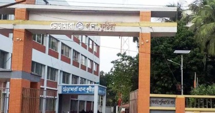 পুলিশের ভয়ে পালাতে গিয়ে আসামির মৃত্যু, অবরুদ্ধ পুলিশ