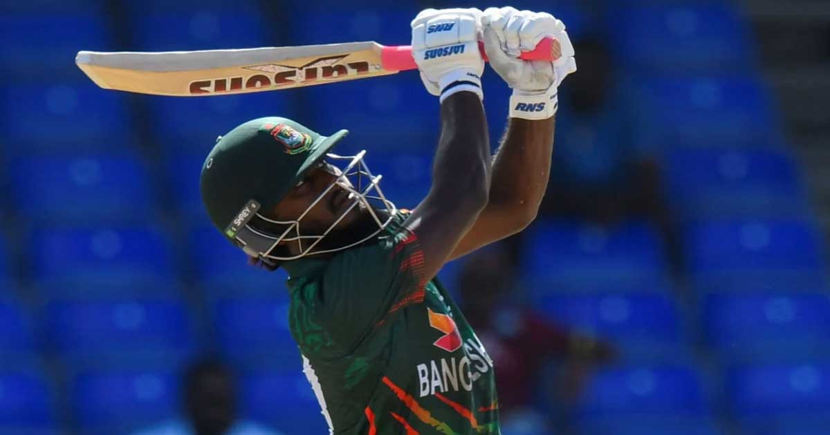 জাকেরের ঝোড়ো ফিফটিতে বড় সংগ্রহ বাংলাদেশের