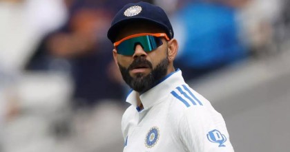 অভিষিক্ত কনস্টাসকে ধাক্কা দিয়ে আইসিসির শাস্তি পেলেন কোহলি