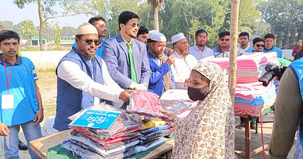 দুই টাকায় উঞ্চতার আমেজ ছড়ালো শিক্ষার্থী সহযোগিতা সংগঠন 