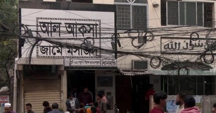 মসজিদের জায়গায় দখল ও টাকা আত্মসাতের অভিযোগ আওয়ামী লীগ নেতা মুরাদ লতিফের বিরুদ্ধে