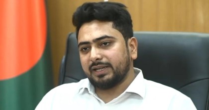 সচিবালয়ে প্রবেশে সাংবাদিকদের নতুন পাস দেয়া হবে: উপদেষ্টা নাহিদ