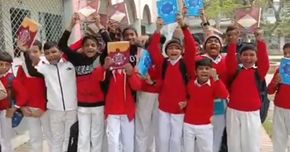 বছরের শুরুতে চাহিদা অনুযায়ী  বই না পেয়ে হতাশ বরিশালের শিক্ষার্থীরা