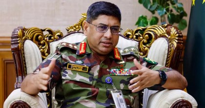নিজের মেয়াদকালে রাজনীতিতে নাক গলাবেন না সেনাপ্রধান: সাক্ষাৎকার