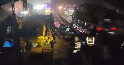 ঢাকা-মাওয়া এক্সপ্রেসওয়েতে পৃথক সড়ক দুর্ঘটনায় ৪ জন নিহত