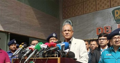 সাদাপোশাকে কাউকে গ্রেফতার করতে পারবে না ডিবি: স্বরাষ্ট্র উপদেষ্টা