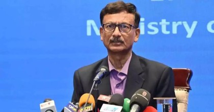 বিদেশে রাজনৈতিক মিছিল দেশের জন্য নেতিবাচক: পররাষ্ট্র উপদেষ্টা