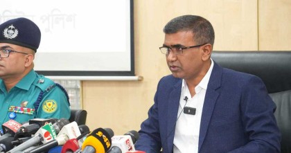 রাজধানীতে তিন মাসে ৮১০ ছিনতাইকারী গ্রেফতার: ডিএমপি