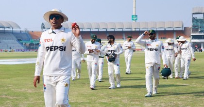 দেশের মাটিতে সংক্ষিপ্ততম টেস্টে জয় পাকিস্তানের