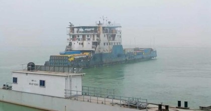 দৌলতদিয়া-পাটুরিয়া নৌরুটে ফেরি চলাচল স্বাভাবিক