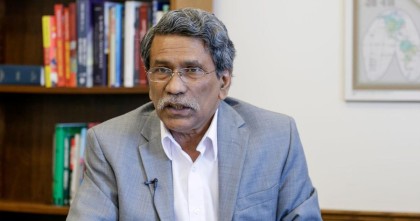 সংবিধানে ‘রাষ্ট্রধর্ম ইসলাম’ রাখার পক্ষে যে যুক্তি দিলেন সংস্কার কমিশনের প্রধান