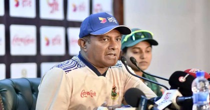 নারী ক্রিকেট দলের কোচের পদ ছাড়লেন তিলকরত্নে