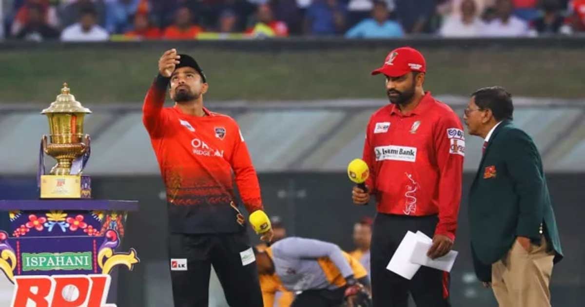বিপিএল ফাইনালে টস জিতে বোলিংয়ে তামিমের বরিশাল