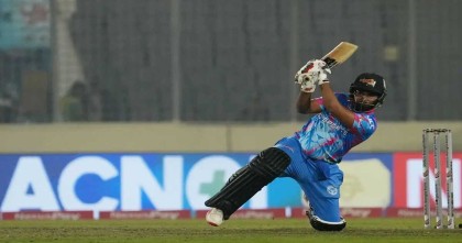 ফাইনালের আগে আলোচনায় শামীম, ব্যাটিং নিয়ে যা বললেন কোচ 