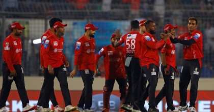 চিটাগংকে হারিয়ে টানা দ্বিতীয়বারের মতো চ্যাম্পিয়ন বরিশাল