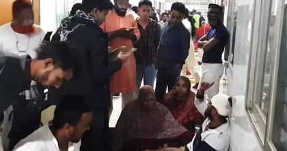 সাবেক মুক্তিযুদ্ধ মন্ত্রী মোজাম্মেলের বাড়ি ভাঙচুর, গাজীপুরে ছাত্র জনতার ওপর হামলায় আহত ১৫