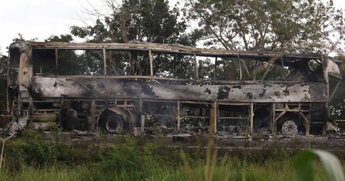 মেক্সিকোতে ভয়াবহ সড়ক দুর্ঘটনায় ৪১ জন নিহত