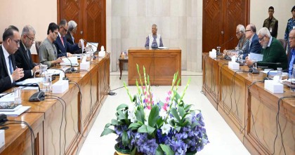 পতিত সরকারের রেখে যাওয়া ভঙ্গুর অর্থনীতি ঘুরে দাঁড়িয়েছে 