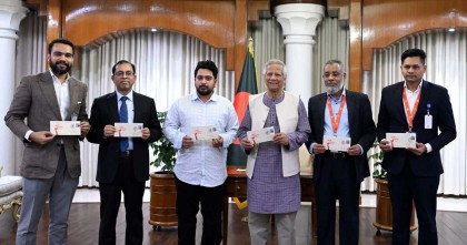 গণঅভ্যুত্থানের স্মৃতি ধরে রাখতে ডাকটিকিট অবমুক্ত