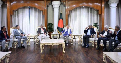 প্রধান উপদেষ্টার সঙ্গে বৈঠকে বিএনপির তিন নেতা