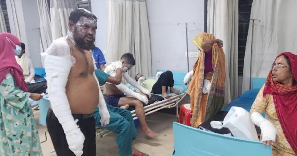 আশুলিয়ায় গ্যাস সিলিন্ডার বিস্ফোরণ: ৪ শিশুসহ দগ্ধ ১১