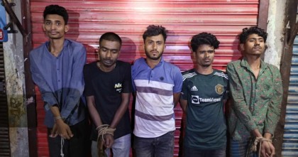 মোহাম্মদপুরে রাতভর যৌথবাহিনীর অভিযানে নিহত ২, আটক ৫