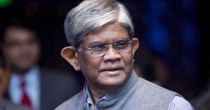 সরকার খাদের কিনারে থাকা অর্থনীতিকে টেনে তুলছে: অর্থ উপদেষ্টা  