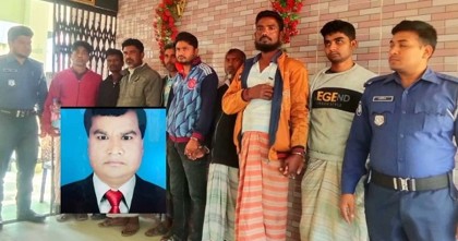 বিএনপি নেতার নেতৃত্বে সরকারি পুকুরের মাছ চুরি, গ্রেফতার ৮