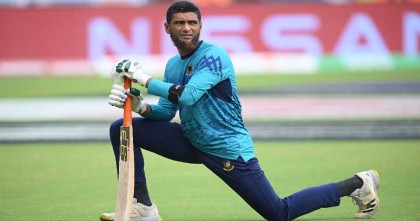 কেন্দ্রীয় চুক্তি থেকে নিজের নাম প্রত্যাহার মাহমুদউল্লাহর

