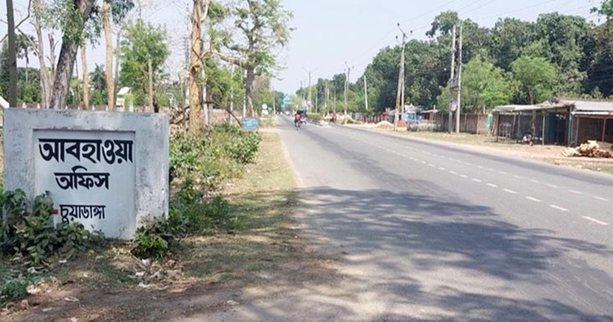 মৃদু তাপপ্রবাহ বইছে চুয়াডাঙ্গায়