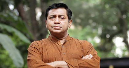 তিন চরিত্রে সেলিম