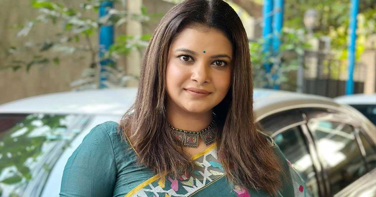 চরিত্র হয়ে পর্দায় ফিরতে চান ফারিয়া