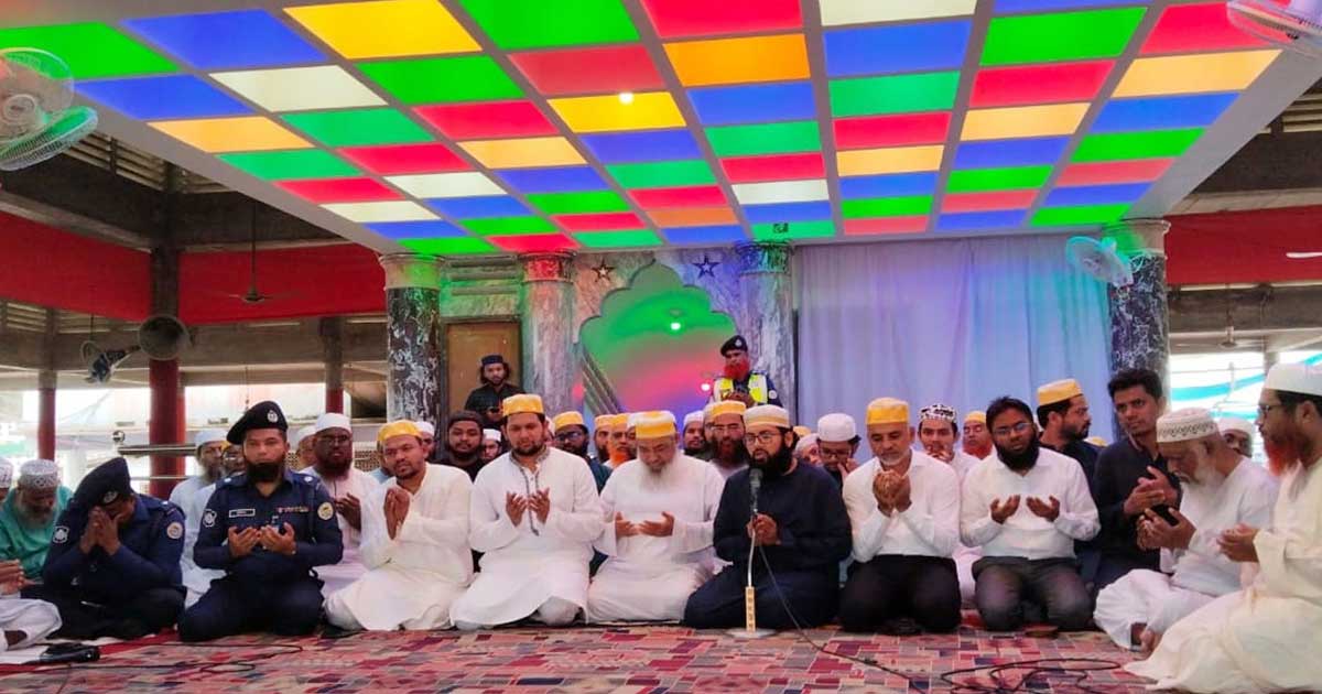 ছারছীনা দরবার শরীফে তথ্য উপদেষ্টা