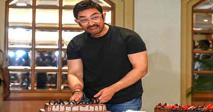 আমিরের নতুন প্রেমিকা: গৌরী