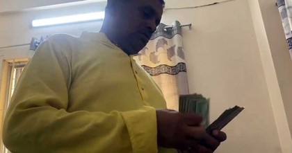 খাদ্যবান্ধব কর্মসূচির ডিলার নিয়োগে অনিয়ম, টাকা লেনদেনের ভিডিও ভাইরাল
