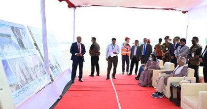 কক্সবাজারের নির্মাণাধীন বিমানবন্দর পরিদর্শন প্রধান উপদেষ্টার