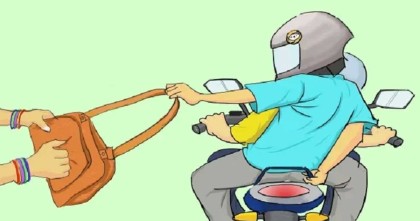 রাজধানীতে পাঁচ ছিনতাইকারী  আটক 