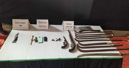 কক্সবাজারে ইজিবাইক চালক হত্যা, গুলি ও ধারালো অস্ত্র উদ্ধার : আটক ৪
