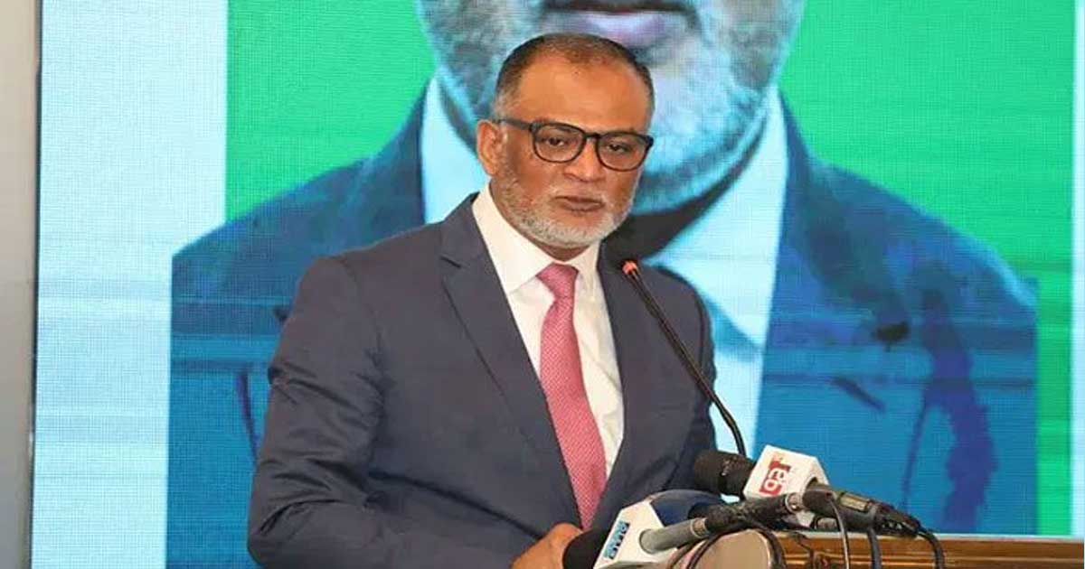 চালের বাজার নিয়ন্ত্রণে সরকার কাজ করছে: বাণিজ্য উপদেষ্টা