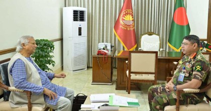 প্রধান উপদেষ্টার সঙ্গে সেনাপ্রধানের সৌজন্য সাক্ষাৎ অনুষ্ঠিত