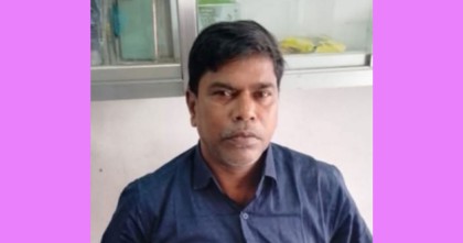 সিরাজগঞ্জে ইউপি সদস্যের বিরুদ্ধে টিসিবির কার্ড বিতরণে টাকা নেওয়ার অভিযোগ 