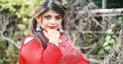 এখন আর প্রেমে পড়ার বয়স নেই: রত্না কবির