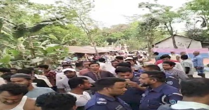 ফেনীতে ইফতার মাহফিলে বিএনপির দুই পক্ষের সংঘর্ষ